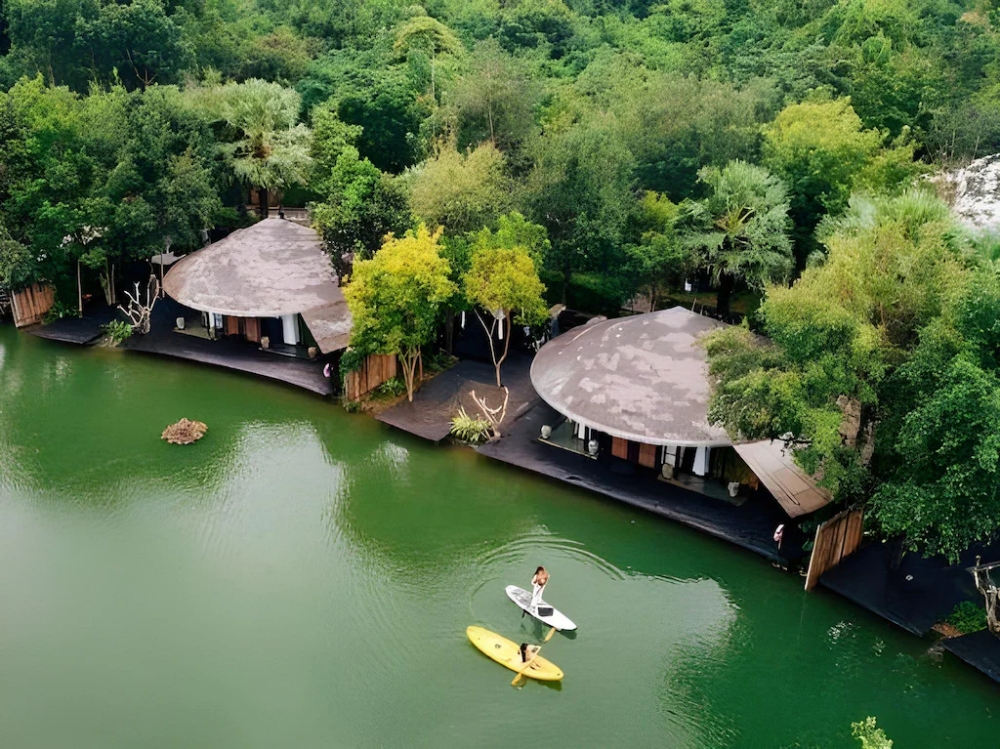 The Sense Resort Kanchanaburi บูติคฟิวชั่นรีสอร์ท ริมแม่น้ำแคว น้องหมาได้ ทุกสายพันธ์ ทุกห้องมีอ่างอาบน้ำขนาดใหญ่